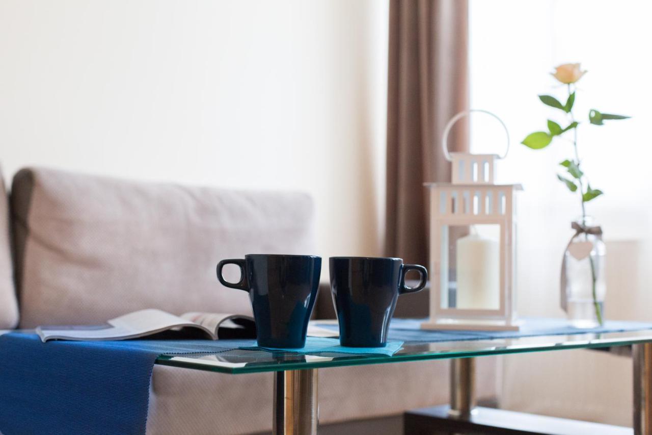 Pcd Aparthotel Wola Варшава Екстериор снимка